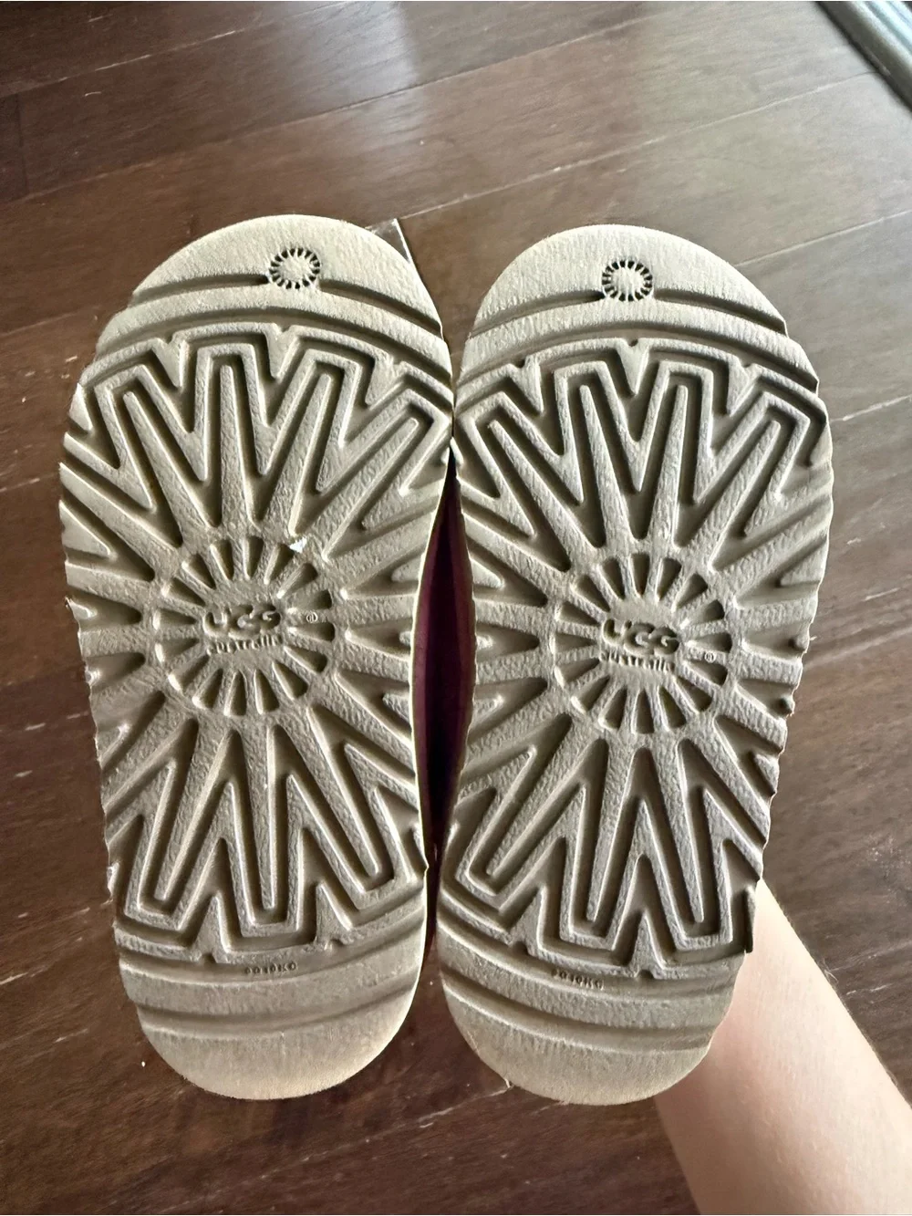UGG Tasman II Slipper kids pink Sz 10